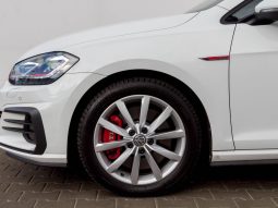 
										2019 VW Golf GTI 2.0 TSI DSG full									