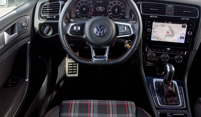 
								2019 VW Golf GTI 2.0 TSI DSG full									